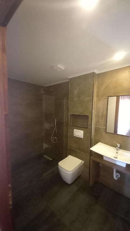 Vladimir Estate Hotel Gjirokastra Zewnętrze zdjęcie